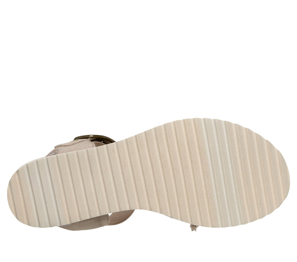 Skechers Slip-ins: BOBS Desert Kiss - Frayed Fun
